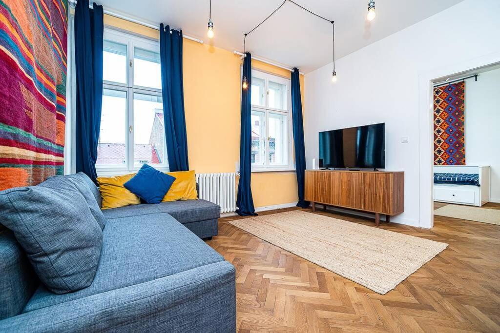 Elegant, Modern, 2-Bed Flat By Museum Of Prague Apartment Exterior foto