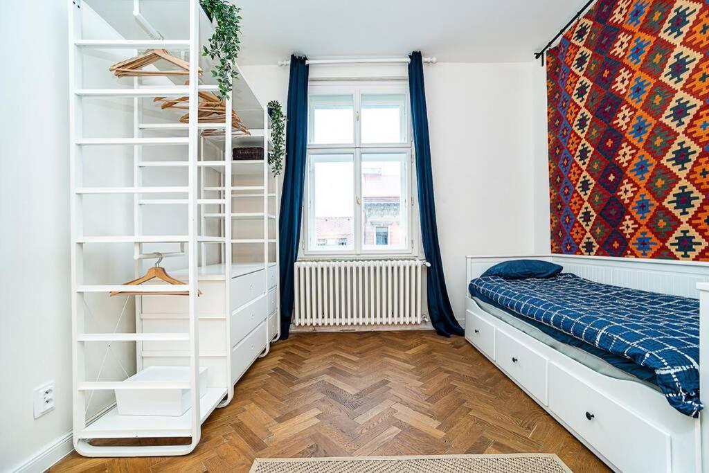 Elegant, Modern, 2-Bed Flat By Museum Of Prague Apartment Exterior foto